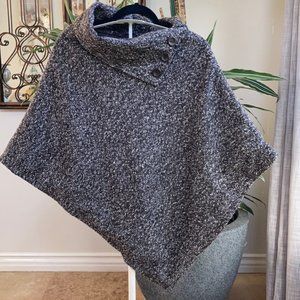 LAST KISS brown and cream poncho/cape size M